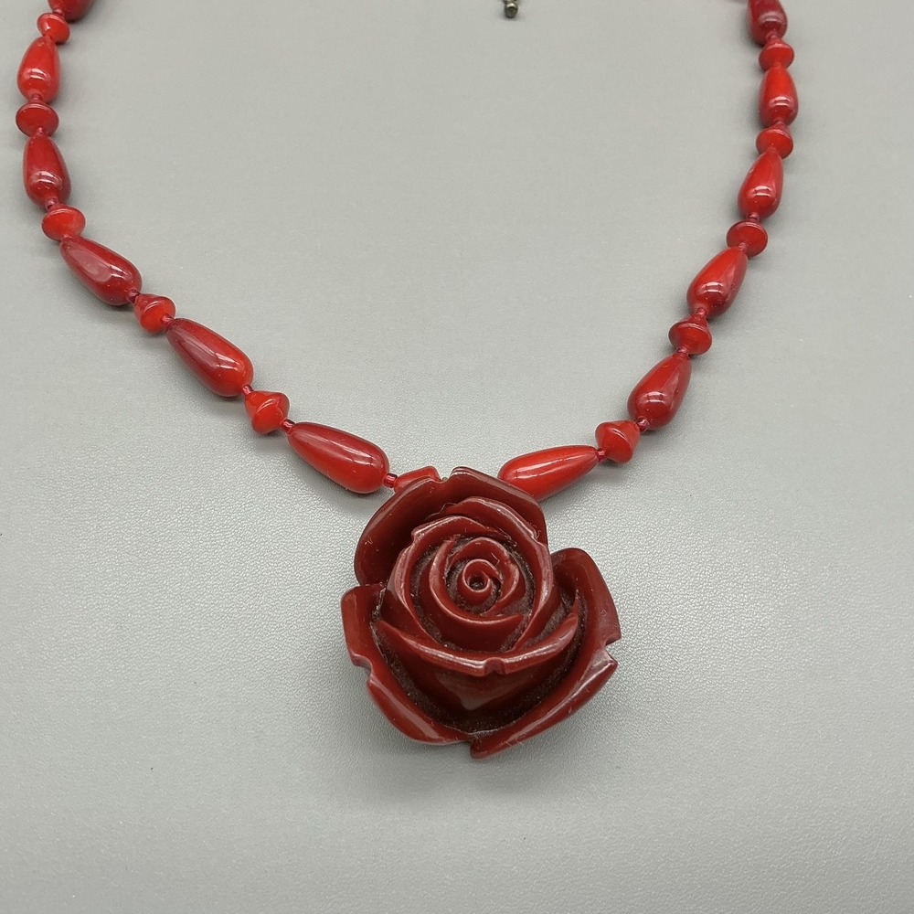 Necklace Red Beaded Rose Flower Pendant Resin Womens Bold Statement Jewelry - Picture 3 of 7